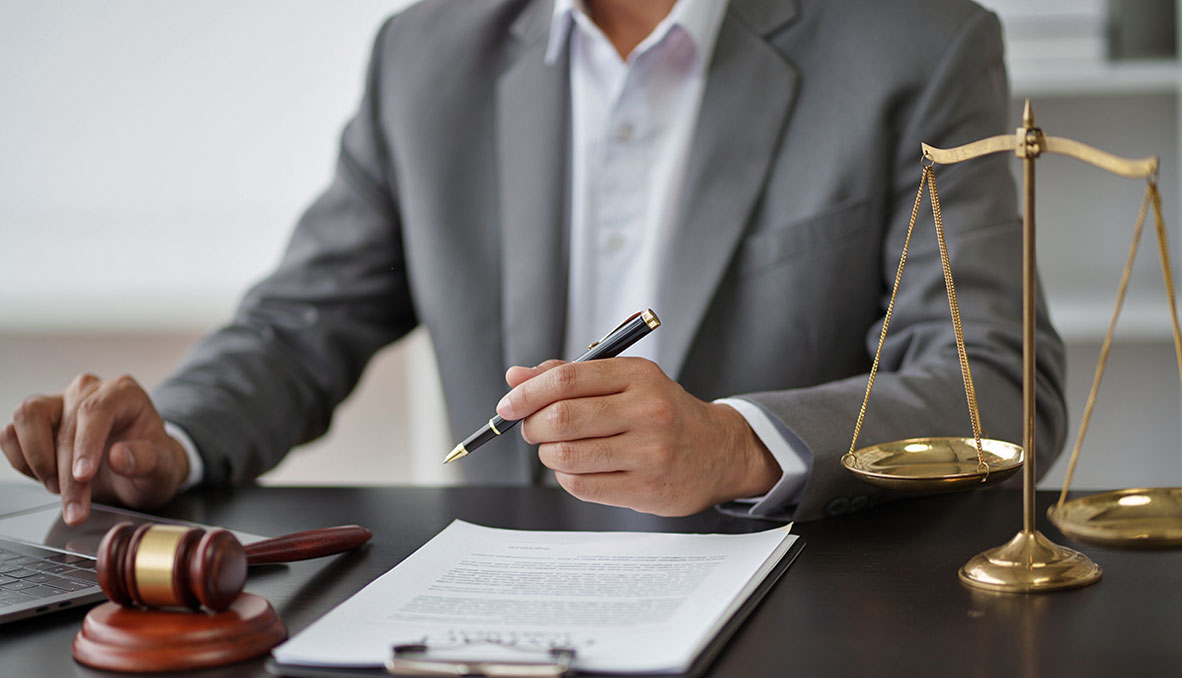 Conozca más sobre la experiencia del Dr. Juan José Pastrana Ancona.